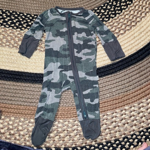 Little Sleepies - Picture 1 of 1